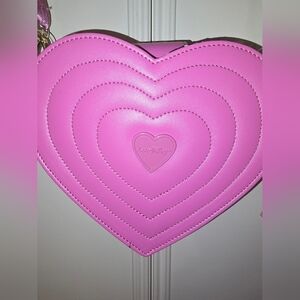 Pink Heart Crossbody Bag – Stylish Women’s Bag